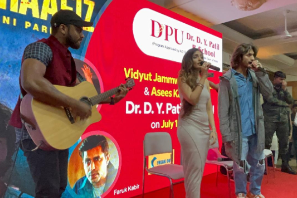 Vidyut Jammwal and Asees Kaur